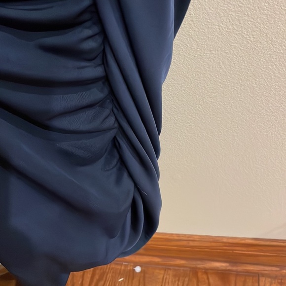 A pea In The Pod Maternity Navy blue ruching sides dress size Med square neck - Picture 5 of 8